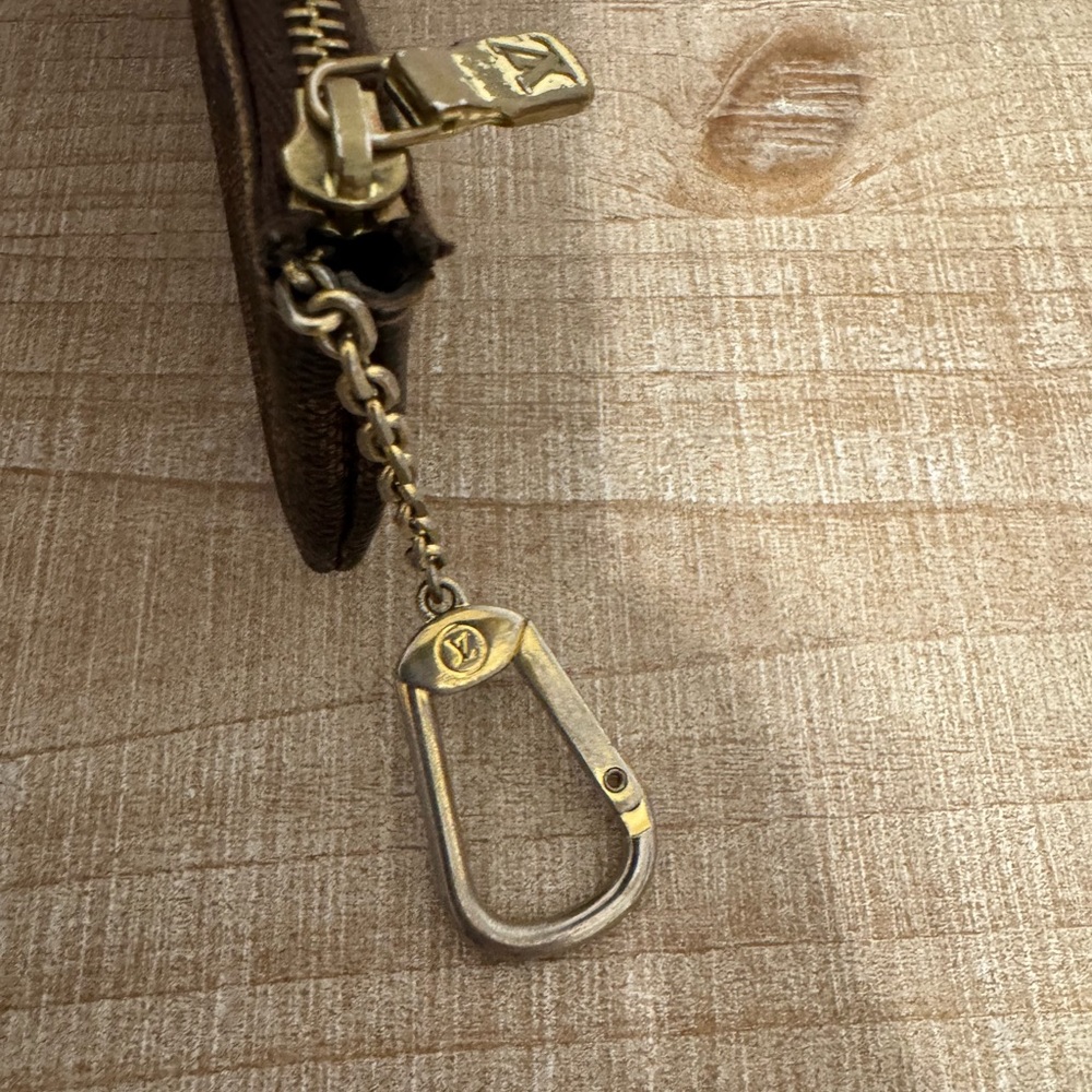 Louis Vuitton Brown Checkered Wallet - Picture 6 of 7